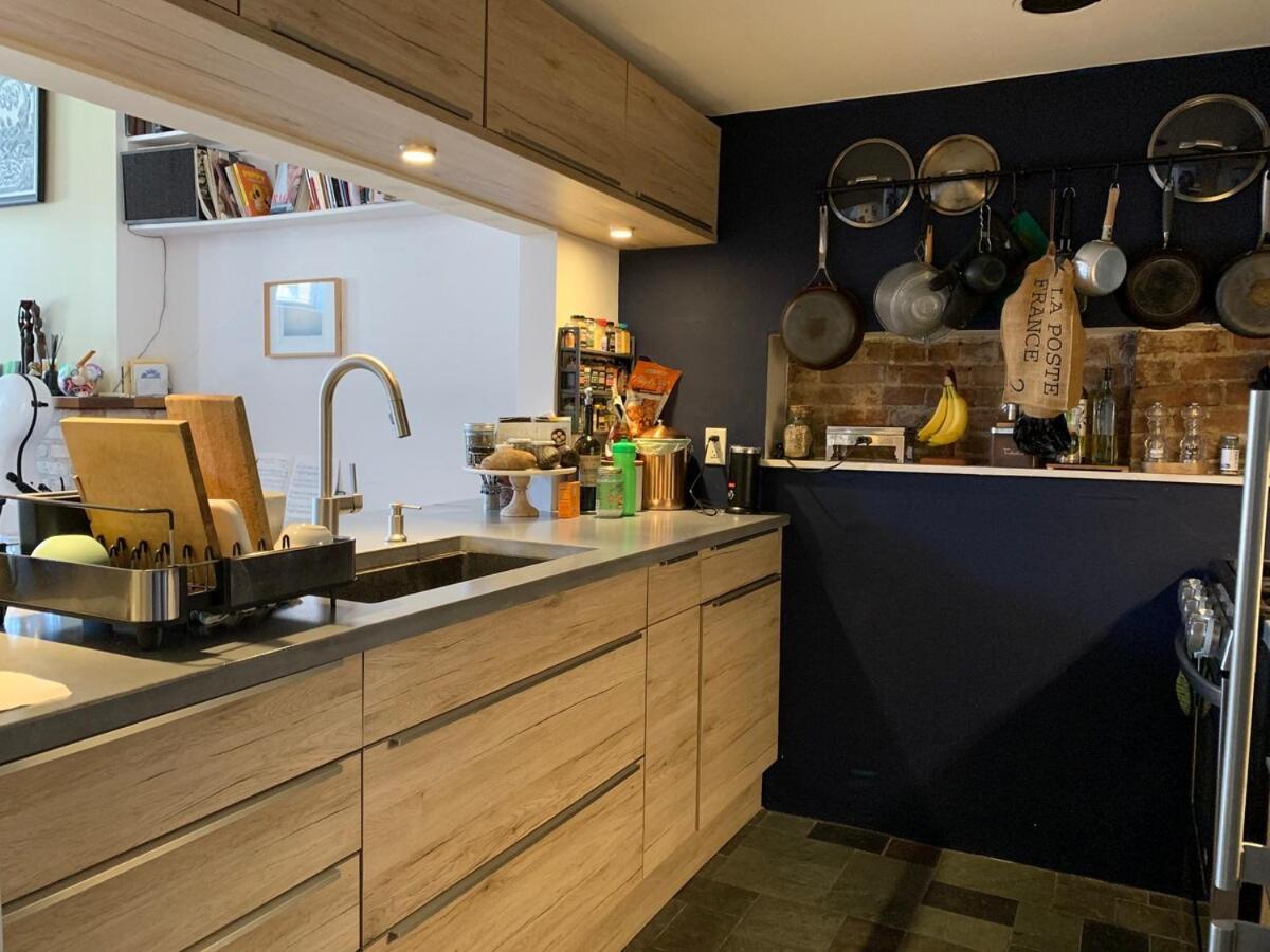 Airy Brownstone Penthouse Duplex Near Park Appartamento
